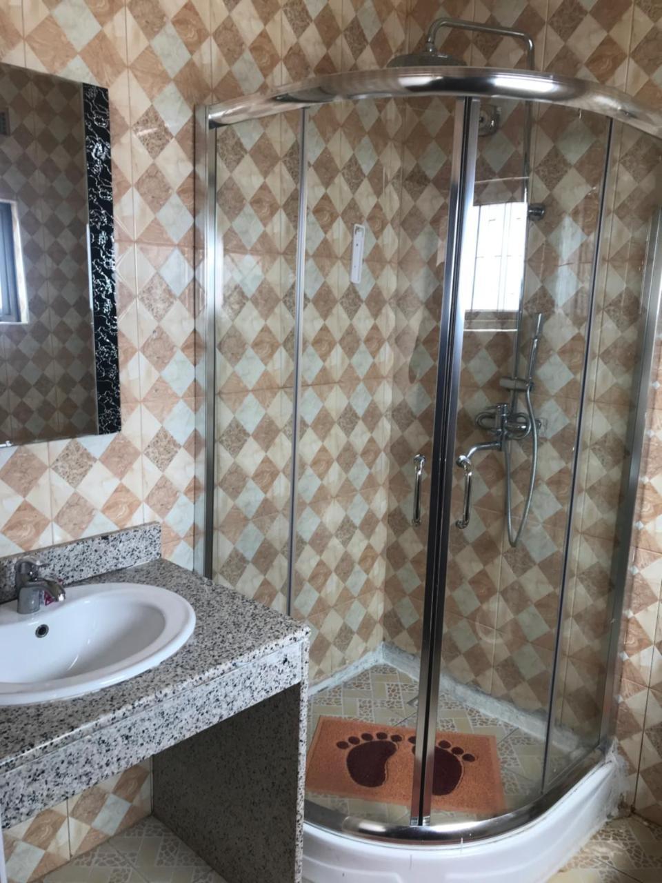 Northern Rock Hotel Mpika Экстерьер фото